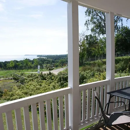 Mit Meerblick Und Balkon, Gratis Nutzung Vom Ahoi Erlebnisbad Und Sauna In Sellin - Meeresblick 22 * Goehren (Ruegen)